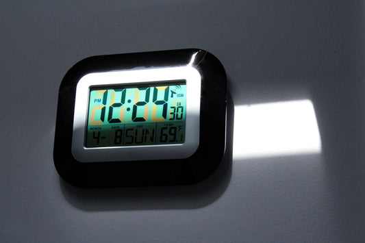 Digital Wall Clock With Seconds: What to Look for Before You Buy