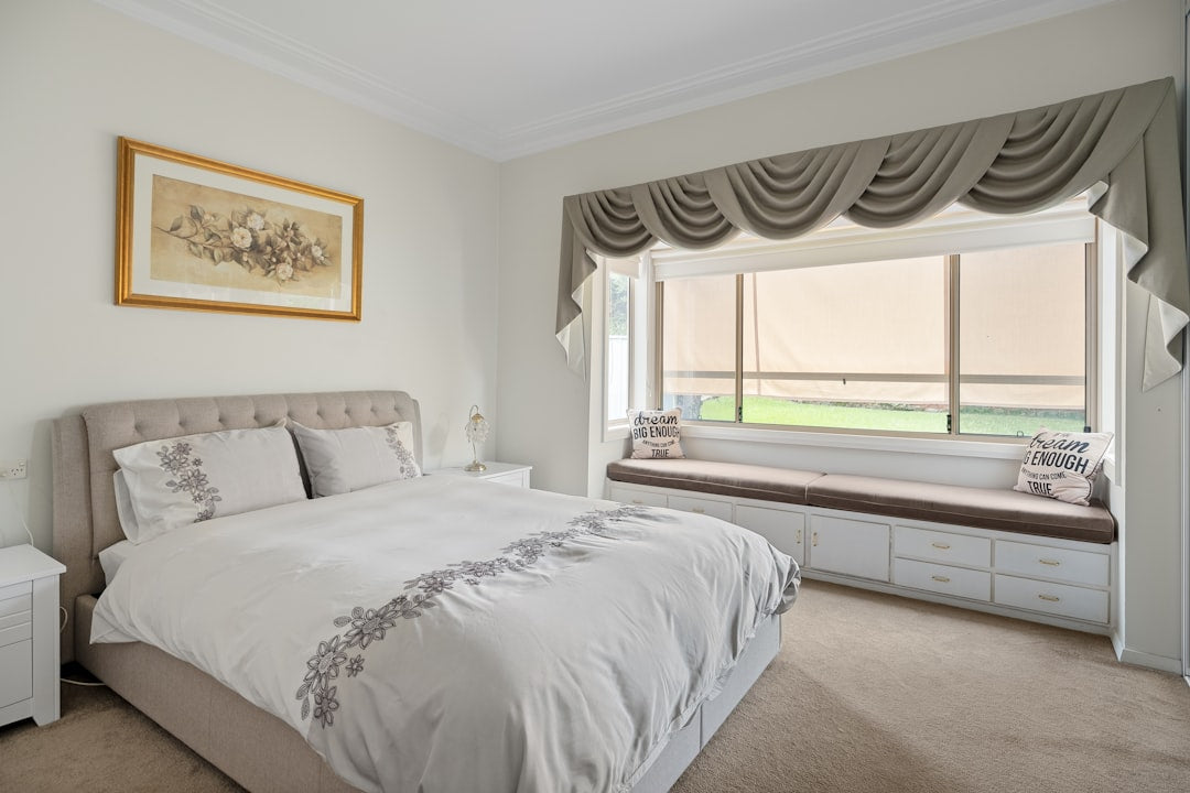 Curtains vs. Blinds for a Rental Bedroom: Which Is Easier to Style?