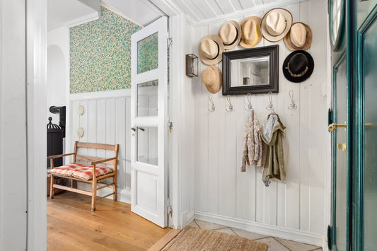 How to Style a Hallway Runner Rug in a Narrow Entryway Without Overcrowding the Space