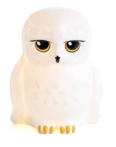 Paladone Harry Potter Hedwig Owl Night Light - Harry Potter Decor - Bedroom Night Light for Kids