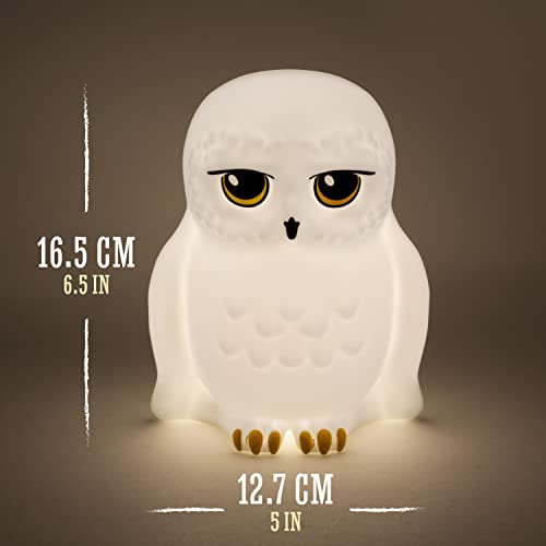 Paladone Harry Potter Hedwig Owl Night Light - Harry Potter Decor - Bedroom Night Light for Kids
