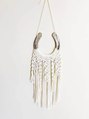 Dielianyi Equestrian Macrame Wall Hanging Equestrian wall art Handmade macrame decor Equestrian-inspired wall hanging horse lover decor (White)