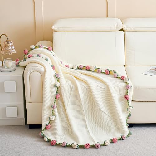 Crochet Flower Bouquet Throw Blanket, Handmade Knitted Blanket with Rose Flowers, Cute Romantic Gift for Her Girlfriend Mom Mother’s Day Valentine Wedding Anniversary Birthday (Without Packaging Bag)