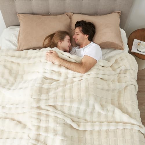Cozy Bliss Fluffy Faux Fur Throw Blanket for Couch,Warm Cozy Soft Cream White Throw Blankets for Sofa Bed Living Room,60x80 Inches