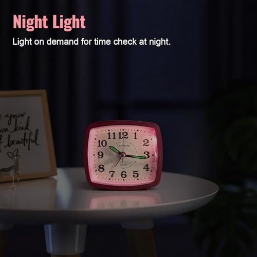 Lamisola Battery Analog Travel Alarm Clock, Small Clock for Bedroom, Desk Table Shelf Clocks for Room Office Bathroom Vanity, Aesthetic Retro Clocks for Kids Girls, Pink