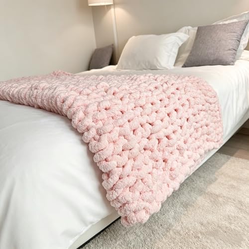Chunky Knit Blanket Throw 40"×40", Chenille Throw Blankets, Handmade Warm & Cozy Blanket Couch Bed Home Decor, Soft Breathable Fleece Banket, Christmas for Couch Bed Sofa Best Gift (Pink)