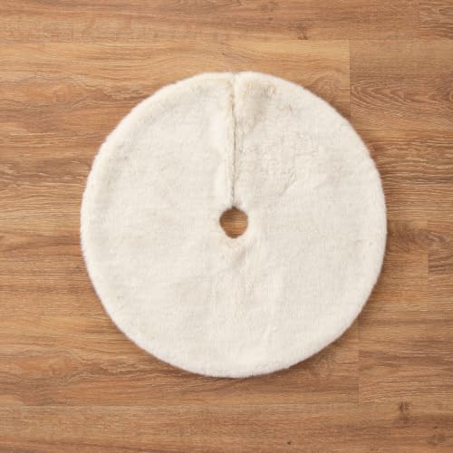 Balsam Hill Lodge Faux Fur Christmas Tree Skirt - Premium Rustic and Luxurious Fur Accents in Brown and Ivory for Tree Decor, Ivory, 72"