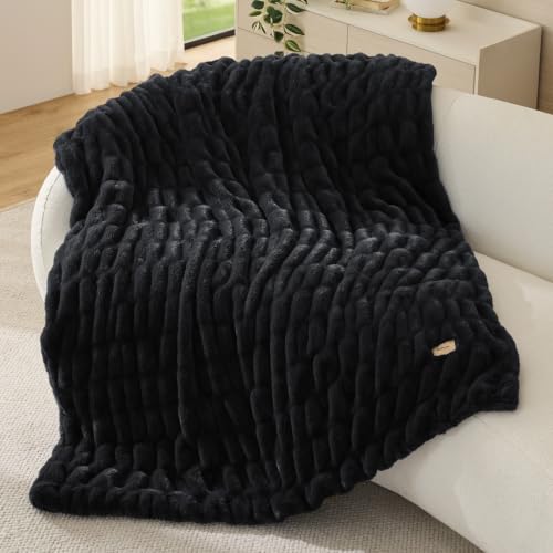Bedsure Soft Double-Sided Faux Fur Twin Blanket, Black, 60"x80"