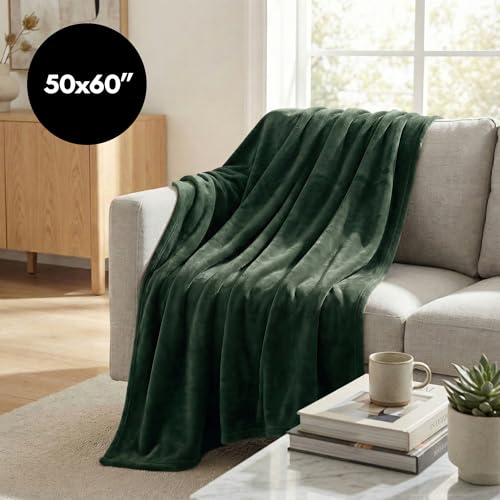 Americanflat 50x60 Fleece Throw Blanket - Soft and Breathable Throw Blanket for Couch, Bed, Chair - Fleece Blankets Perfect for Home, Bedroom - Green