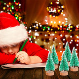 Sumind 48 Pcs Mini Brush Christmas Trees Sisal Snow Frost Tree Artificial Winter Mini Pine with Wooden Base Xmas Small Bottle Brush Trees for Christmas Winter Decoration(Green)