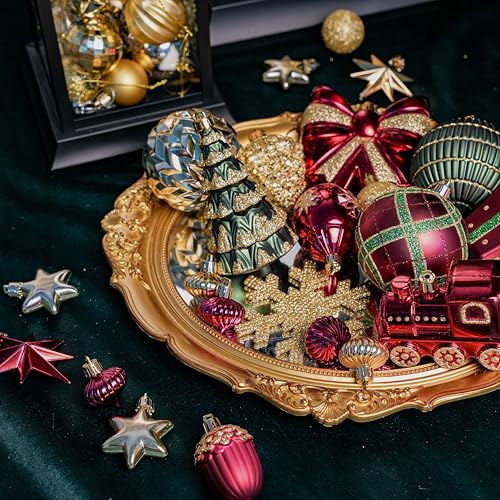 Alupssuc 82pcs Christmas Balls Ornaments Set, Delightful Classic Gift Set, Shatterproof Plastic Decor for Xmas Tree Holiday Wedding Party Decorations with Hanging Strings, Gold, Red and Green
