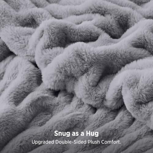 Bedsure Soft Double-Sided Faux Fur Throw XL Blanket, Silver Grey, 50"x70"