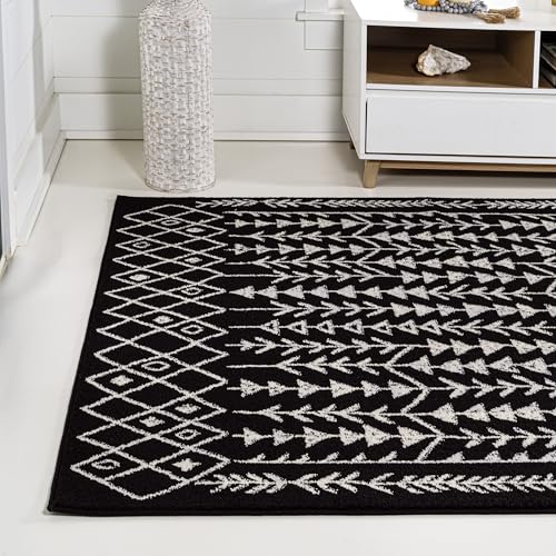 JONATHAN Y Ziri Moroccan Geometric Black/Cream Indoor Area Rug, 4x6, Bohemian, Scandinavian, Easy-Cleaning for Living Room, Bedroom, Kitchen, Pet Friendly, Non-Shedding (MOH210C-4)