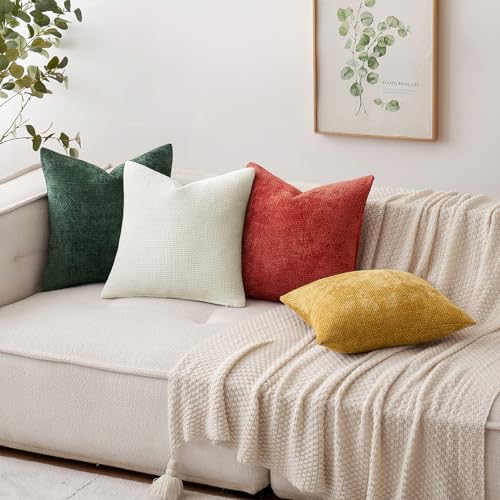 MIULEE Decorative Couch Throw Pillow Covers 20x20 in Christmas Green 2 Pack