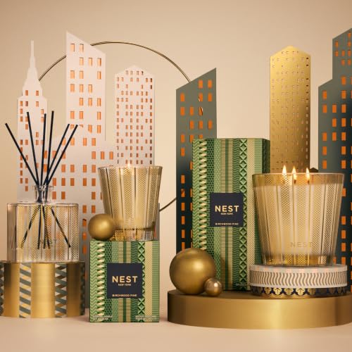 NEST New York Scented Classic Christmas Tree Candle, Birchwood Pine