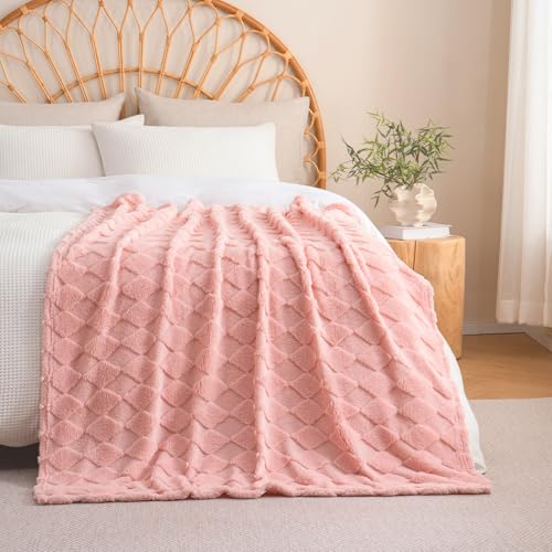 Pink Fleece Throw Blanket for Couch Sofa 50”x60” with Diamond Checkered | Microfiber Flannel, Lightweight Plush Soft Cozy, Gifts for Women Mom