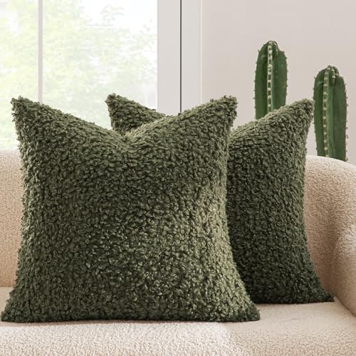 MIULEE Decorative Faux Fur Pillow Covers Sherpa 20x20 Olive Green