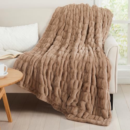Springtree Home | Luxury Plush Throw Blanket | Brown Throw Blanket | Perfect Blanket for Couch Year Round | Fluffy Micro Fleece | Lily Collection - Dune
