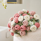 Crochet Flower Bouquet Throw Blanket, Handmade Knitted Blanket with Rose Flowers, Cute Romantic Gift for Her Girlfriend Mom Mother’s Day Valentine Wedding Anniversary Birthday (Without Packaging Bag)