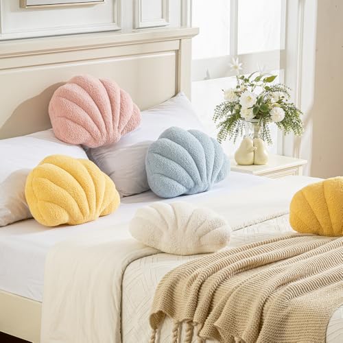 XIAIJIA Seashell Throw Pillows Shell Shaped Pillow White Sea Shell Pillows for Bed Seashell Decorative Pillow Soft Plush Pillow Sea Couch Decoration(13 X 10 inch)