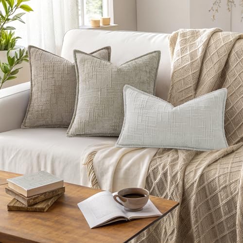 decorUhome Chenille Fall Throw Pillow Covers 18x18 Set of 2, Soft Textured Slubby Modern Decorative Pillow Covers with Elegant Design for Couch, Sofa, Living Room, Oatmeal