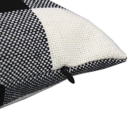VAKADO Outdoor Farmhouse Buffalo Plaids Throw Pillow Covers 18x18 Set of 2 Black White Decorative Classroom Front Porch Classic Decor Retro Boho Cushion Cases Fall Home Rustic Check for Couch Patio