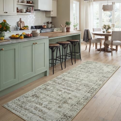 Washable Hallway Runner Rug 8ft, Brown Distressed Kitchen Runner Rugs Non Slip, Farmhouse Vintage Carpet Runner for Entryway Laundry Bathroom, Soft Bedroom Bedside Rug (2.5x8, Brown)