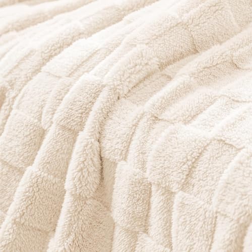 Exclusivo Mezcla Fleece Throw Blanket for Couch and Sofa, Super Soft and Cozy Blankets with Checkered Design, Lightweight, Decorative, All Season Use, 50x60 Inches, Ivory