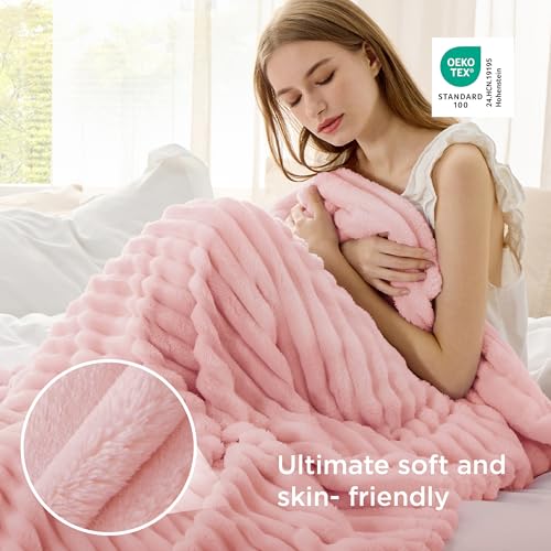 Bedsure GentleSoft Pink Throw Blanket for Couch - Birthday Gifts for Teenage Girls Sister Women Teacher Graduation Gifts, Cozy Cute Fleece Bed Throw Blanket, Coral Pink Room Home Decor, 50x60 Inches