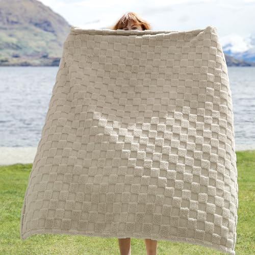 Bedsure Checkered Soft Cozy Twin XL Blanket for Bed, Oatmeal, 66"×90"