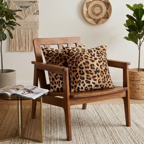 EMMTEEY Cheetah Print Pillow Covers, Western 18x18 Throw Pillow Cover Set of 2 Leopard Print Couch Pillow Cases Decorative Square Throw Pillows for Home Living Room Bedroom Bed Sofa Cushion Cover