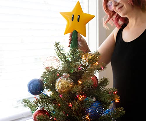 Super Mario Bros. 7-Inch Super Star Light-Up Holiday Tree Topper | Xmas Party Decorations, Christmas Tree Decor, Festive Desktop Ornaments | Video Game Gifts and Collectibles