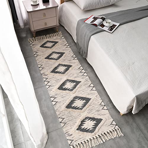 Boho Runner Rug 2'x6', Washable Hallway Rug Runner Non Slip Rubber Backed, Kitchen Farmhouse Area Rug Floor Mat with Tassels, Tufted Woven Cotton Entryway Carpet, Grey
