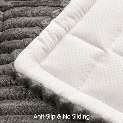 SUBRTEX Couch Cover for Dogs, Non-Slip Sofa Mat Washable, Thick Sofa Slipcover Cushion Protector Pet-Friendly (Gray, 27.6"x82.7")