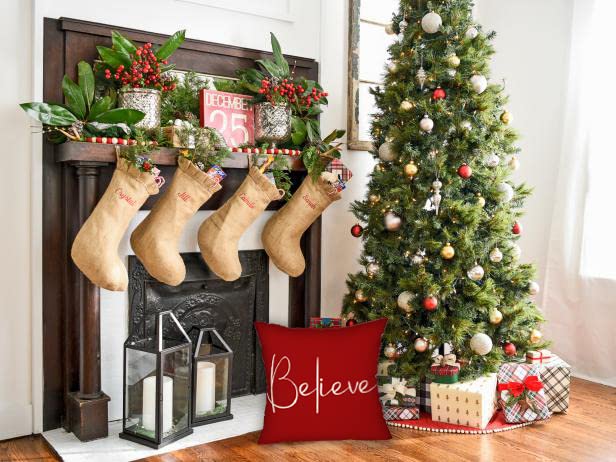 DFXSZ Christmas Throw Pillow Covers 18x18 Inch Set of 2 Merry Christmas Farmhouse Decorations Believe Holiday Decor Throw Cushion Case for Home Couch