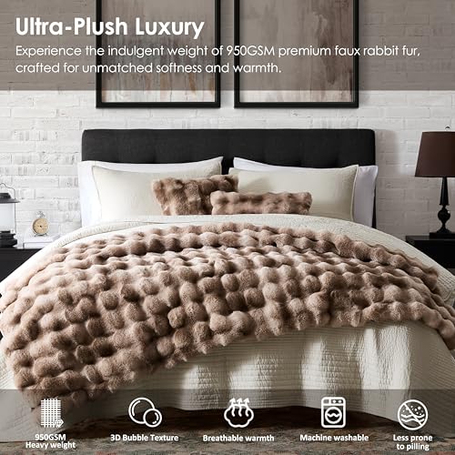 WDCOZY Luxury Ivory Bubble Throw Blanket, Cream White Faux Fur Mink Plush Throw for Couch, Sofa and Bed, Soft Fluffy Fuzzy Furry Cozy Blanket, Thick and Warm, 50x60 inches