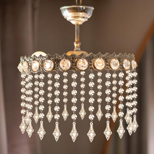 Nuenen 100 Pcs Acrylic Hanging Crystals for Centerpieces Chandelier Clear Crystal Garland Strands Ornament Acrylic Clear Beads Prisms Pendant for Christmas Tree Window Home Decoration(Lantern)