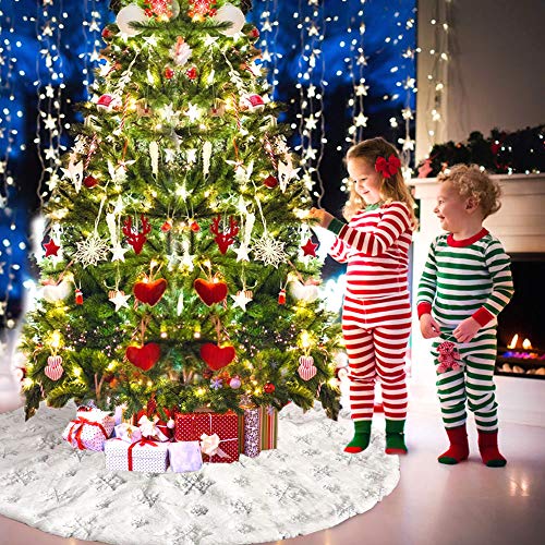 White Plush Christmas Tree Skirt 30 inches Snow White Fur Christmas Tree Skirt Mat with Sliver Sequin Snowflake Xmas Tree Skirt Base Cover for Christmas New Year Decorations (White-S, 78cm)